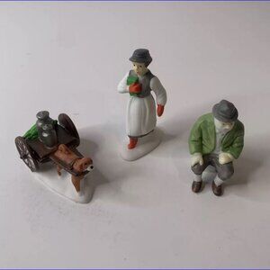 DEPARTMENT 56 Alpine Villagers - 3 pcs - Retired - In Original Box